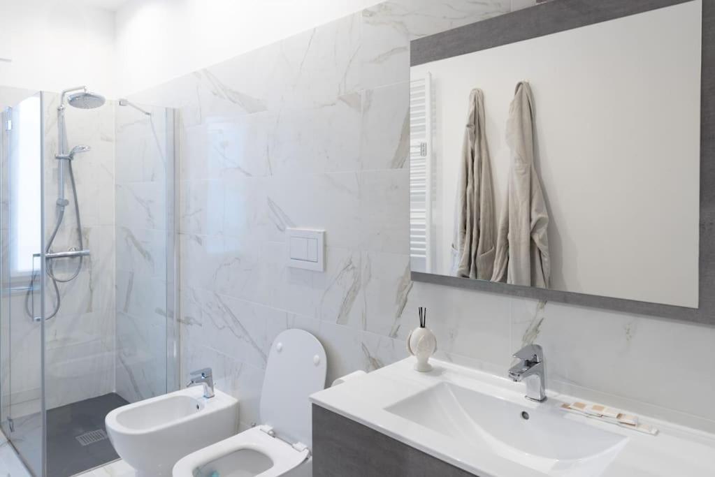 Casa Medici Apartment อัสตี ภายนอก รูปภาพ