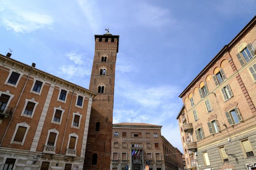 Casa Medici Apartment อัสตี ภายนอก รูปภาพ